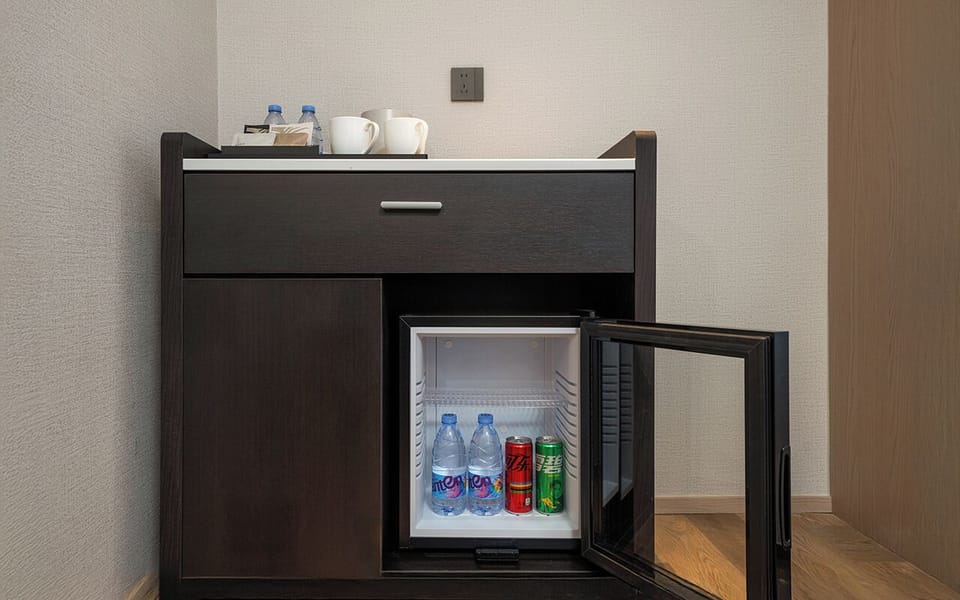 Double or Twin Room, Multiple Beds, Pets Not Allowed, City View | Interior