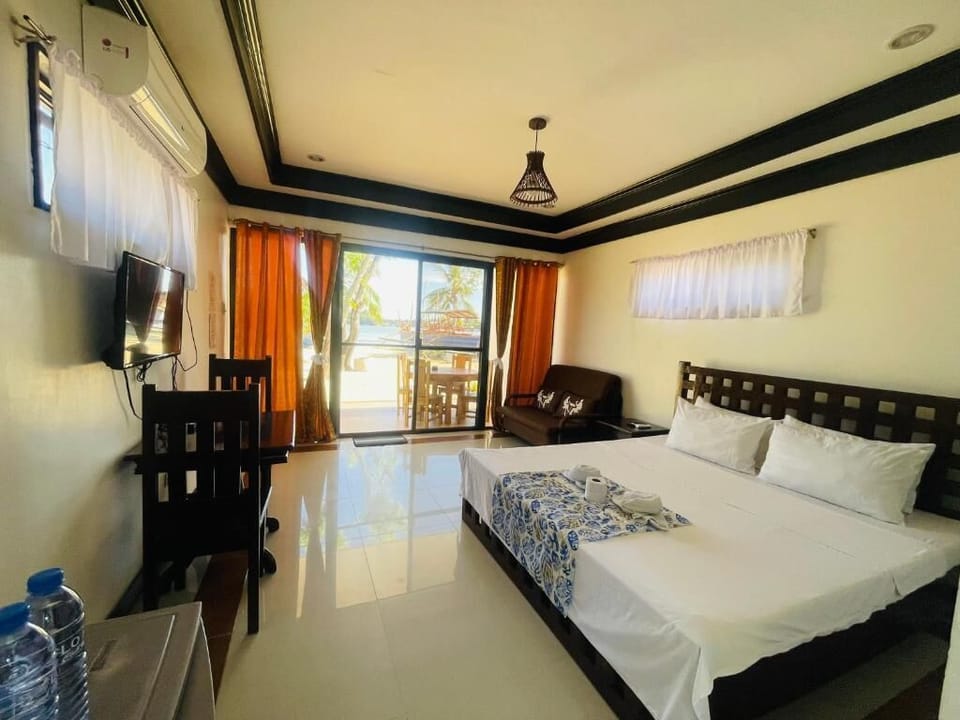 Single Room, Balcony, Sea View | WiFi (free)