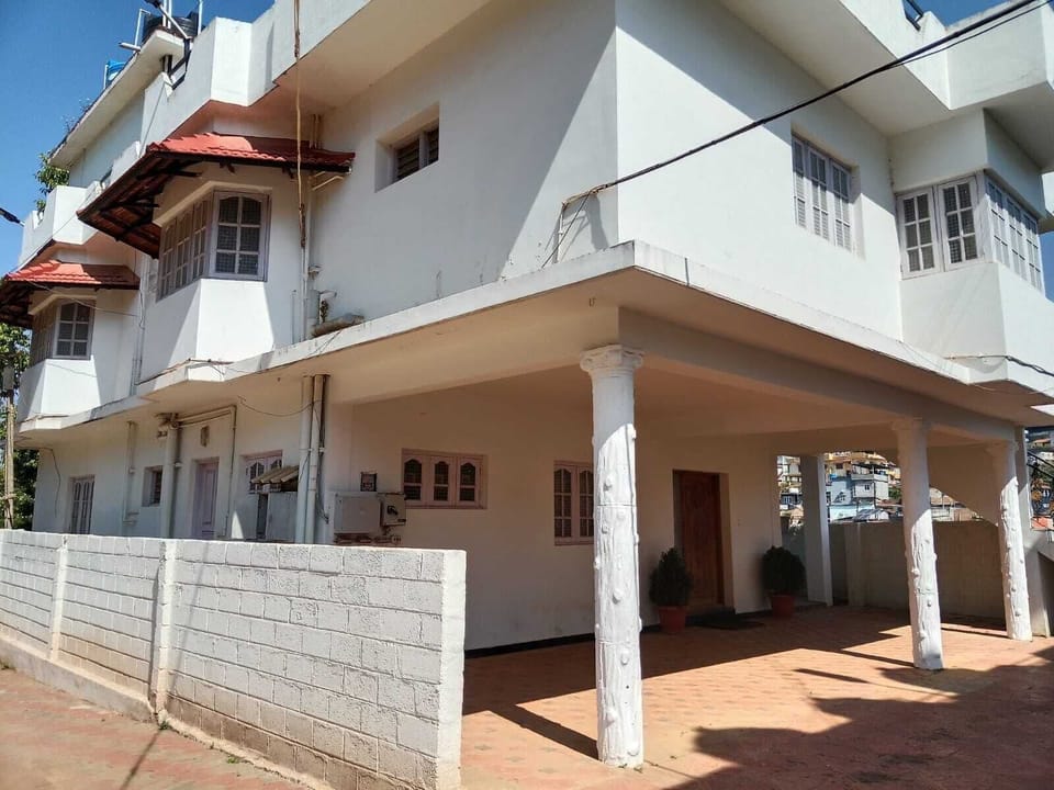Woodcock Cottage Hotel in Ooty