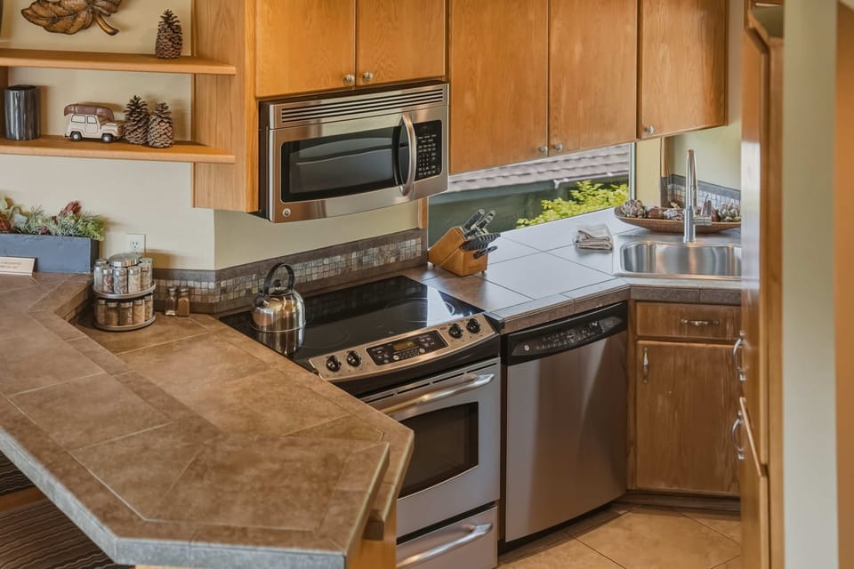 Everything you need for meals and memories