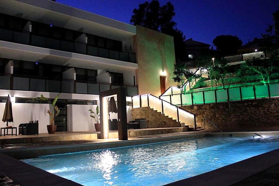 Outdoor pool