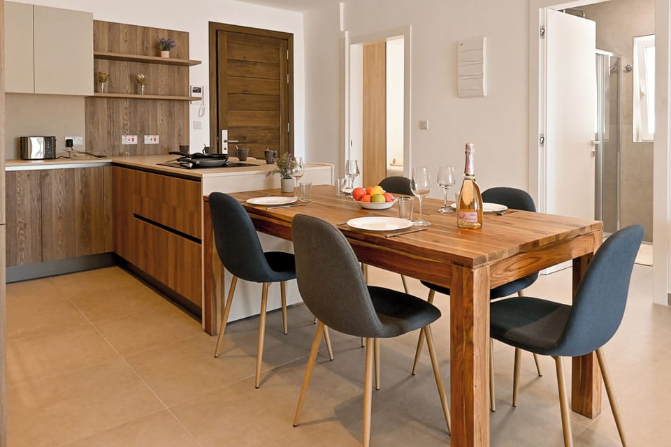 Kitchen and dining area