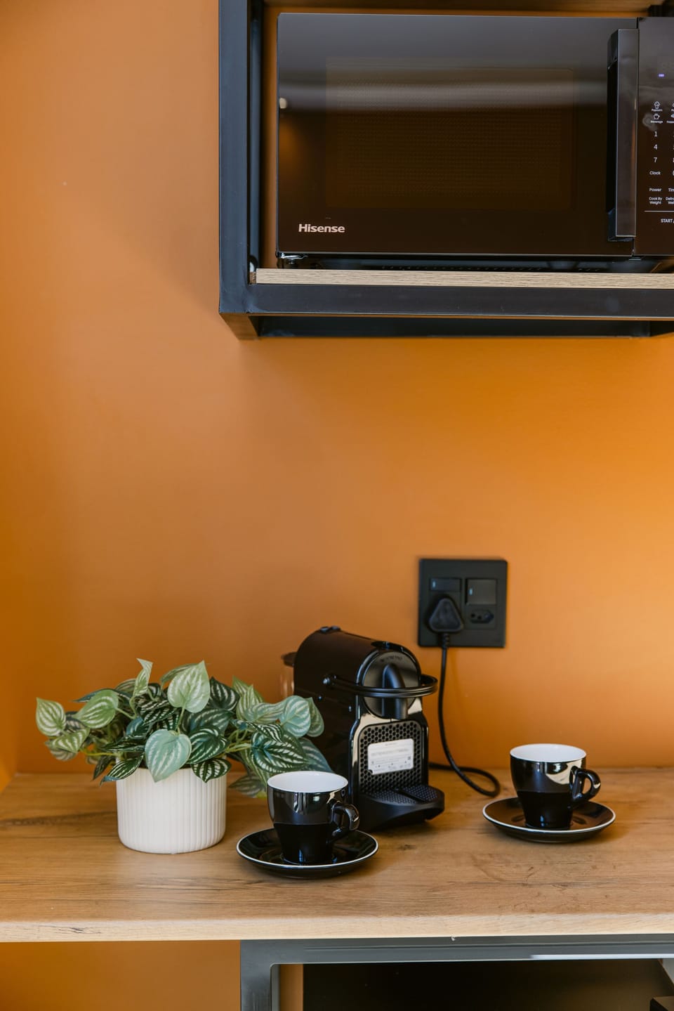 Penthouse | Microwave