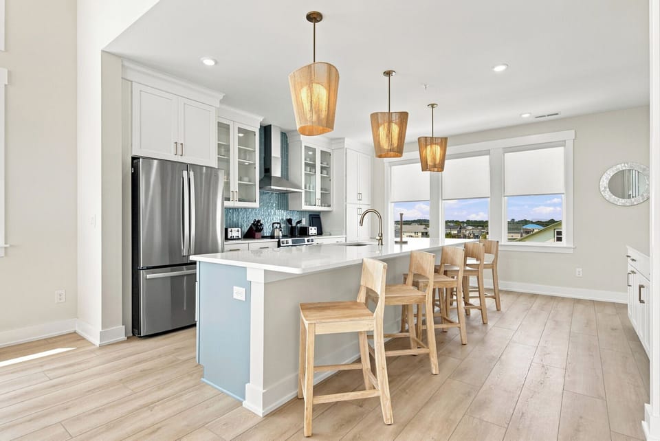 Level Four Full Gourmet Kitchen