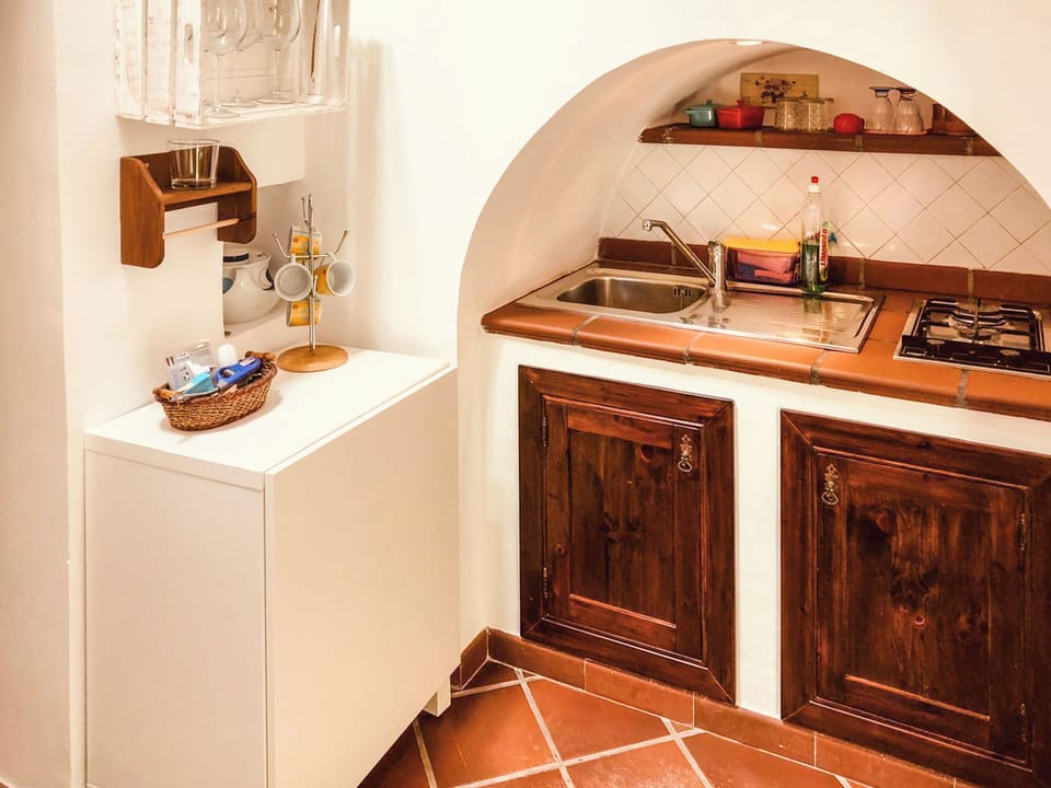 Villa, Patio, Garden View | Private kitchen