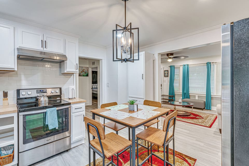 House (2 Bedrooms) | Interior