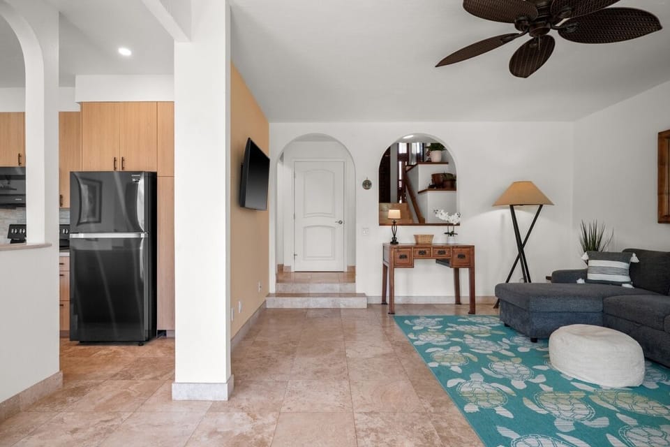 Condo, 1 Bedroom | Living area | Smart TV