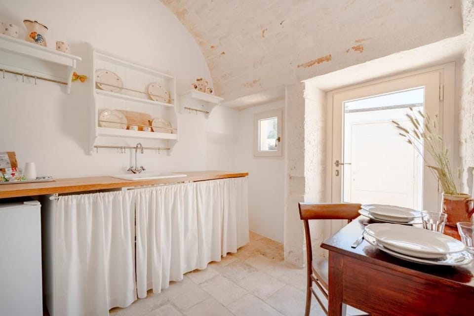 Family Apartment | Dining