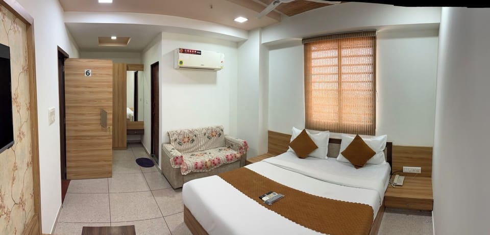 Superior Room | Desk, free WiFi