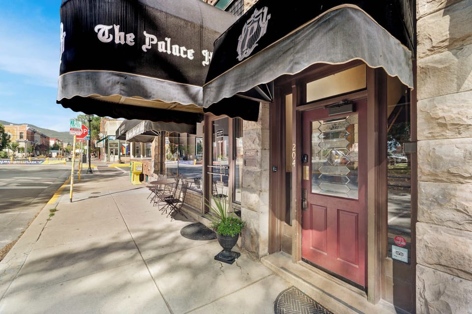 The BEST location in Salida. F Street, S Mtn (Tenderfoot Mtn), The Arkansas River, and Riverside Park are all out the front door! 