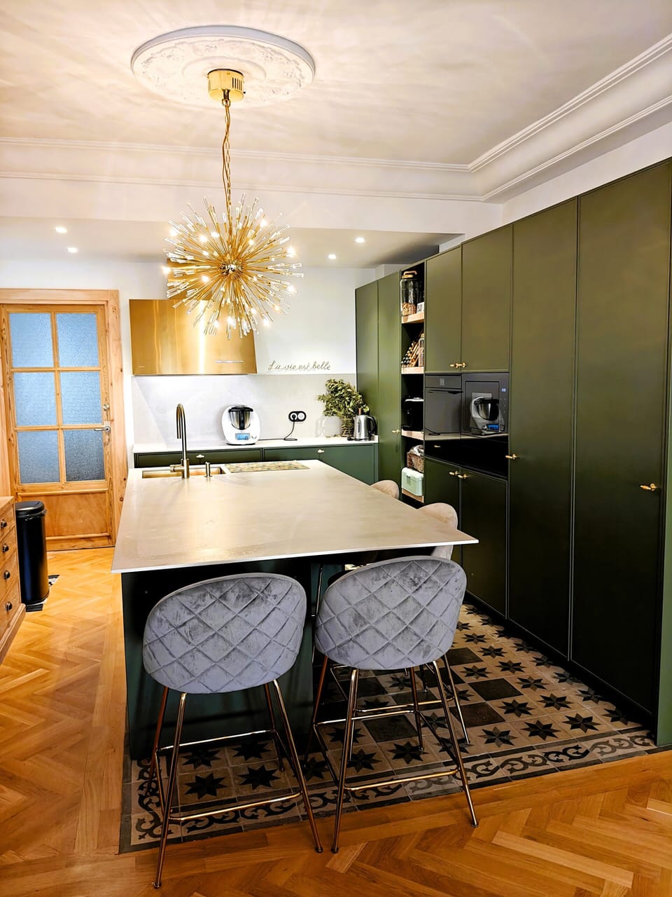 Private kitchen