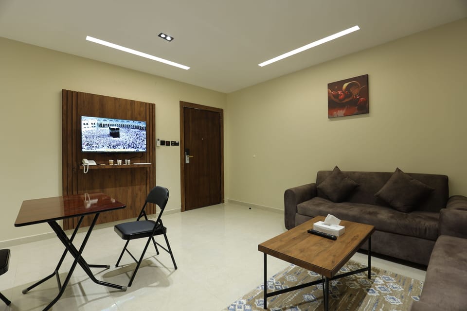 Luxury Suite | Living area