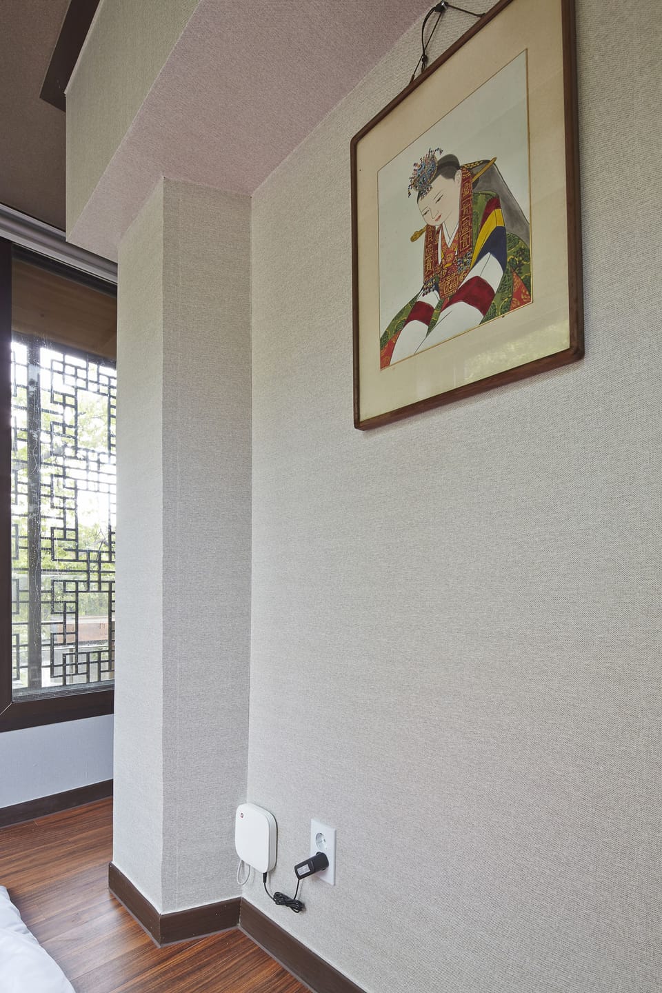 Traditional Single Room (206) | Free WiFi, bed sheets