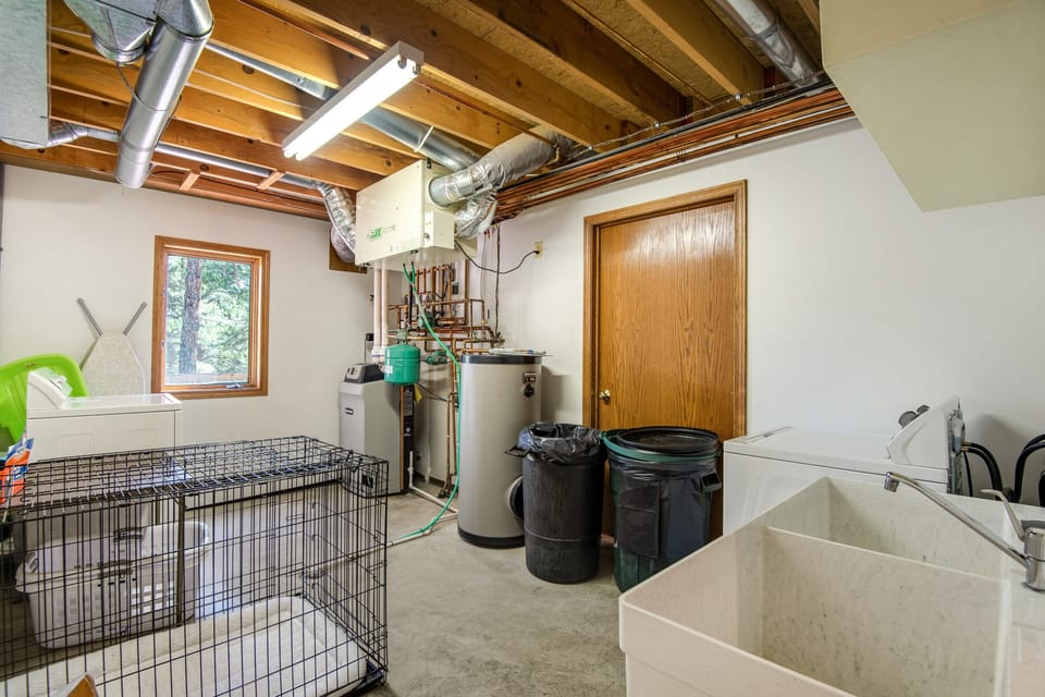 House, Multiple Beds (Whispering Wind in the Trees) | Interior