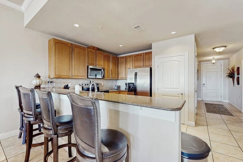 Condo, Multiple Beds (The Waters Condo Building 3-The Cape) | Private kitchen