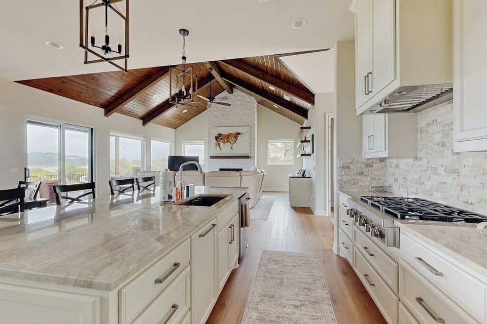 House, Multiple Beds (Sunset Hideaway) | Private kitchen