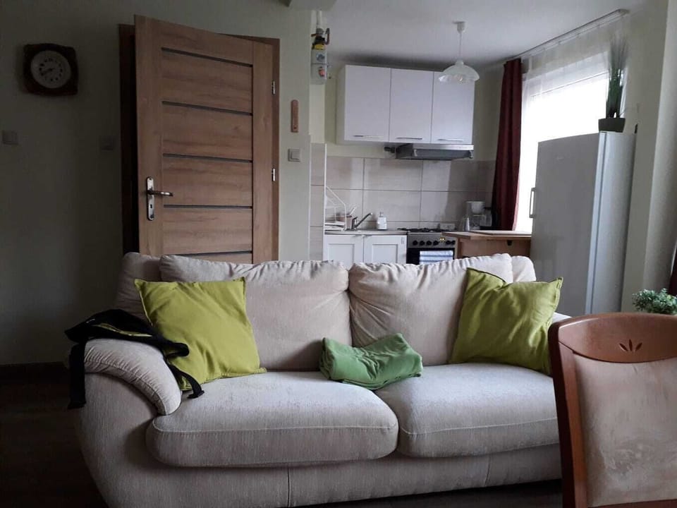 Comfort Apartment, Balcony | Living area