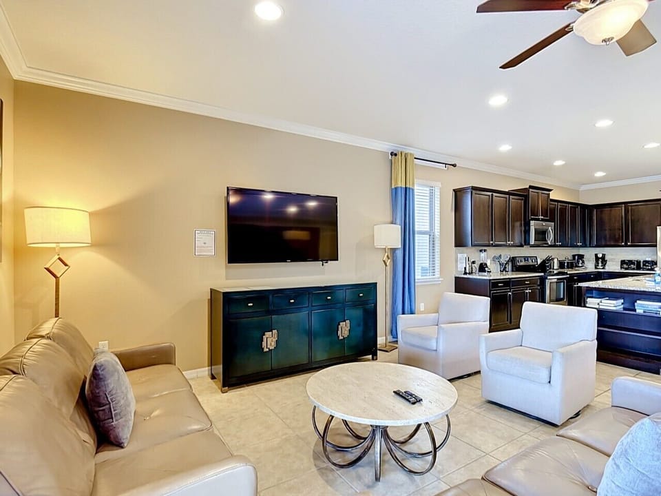Living Room & Kitchen Preview