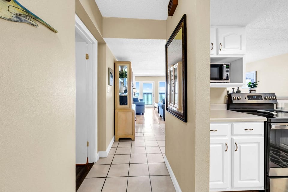 Condo, Multiple Beds (Pinnacle Port C1-503) | Interior