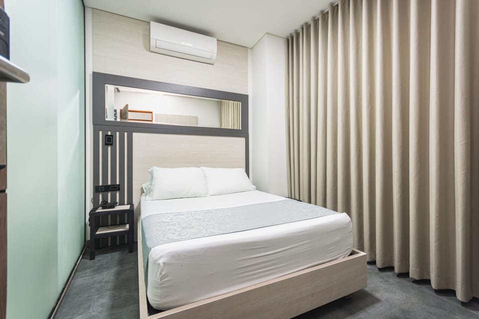 Superior Double Room | Premium bedding, minibar, free WiFi, bed sheets