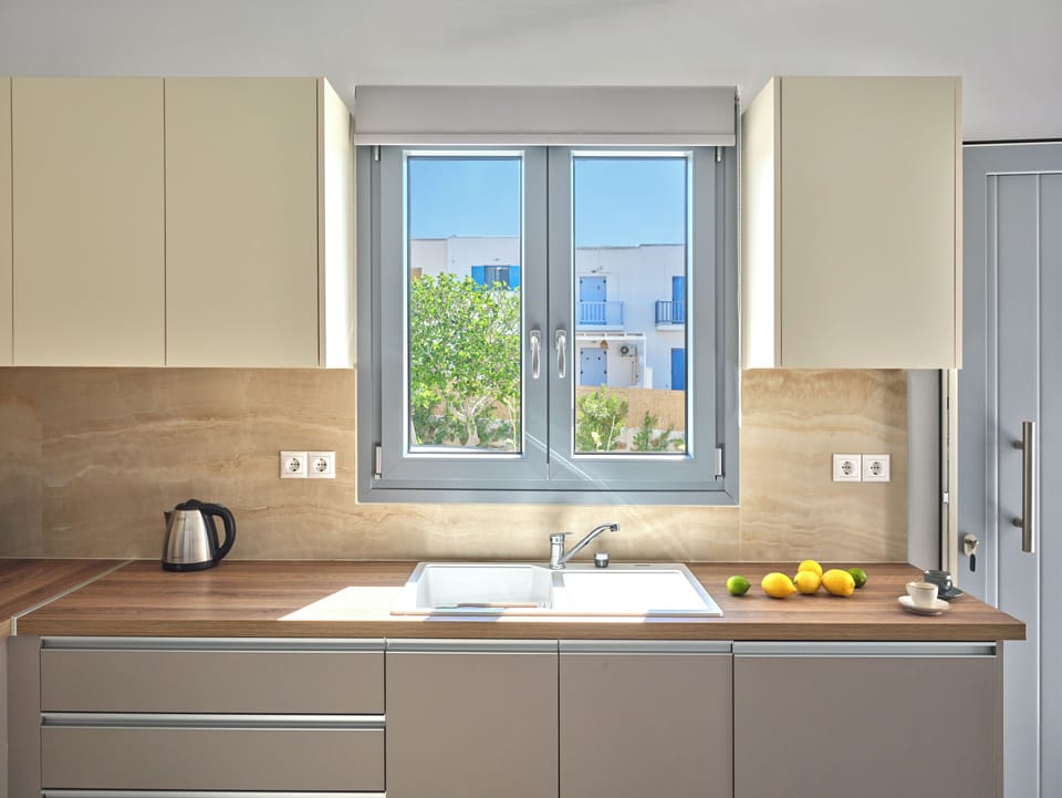 Mouragio 2 | Private kitchen | Fridge, oven, stovetop, espresso maker