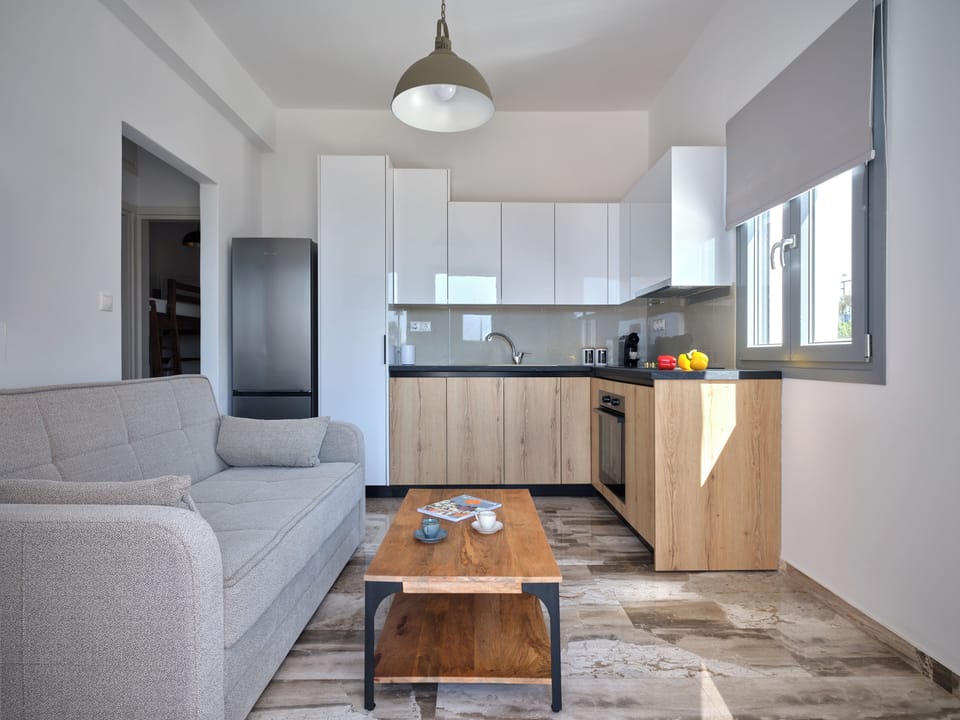Mouragio 3 | Private kitchen | Fridge, oven, stovetop, espresso maker