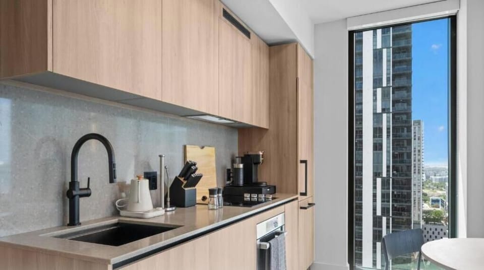 Condo, Balcony, City View | Private kitchen