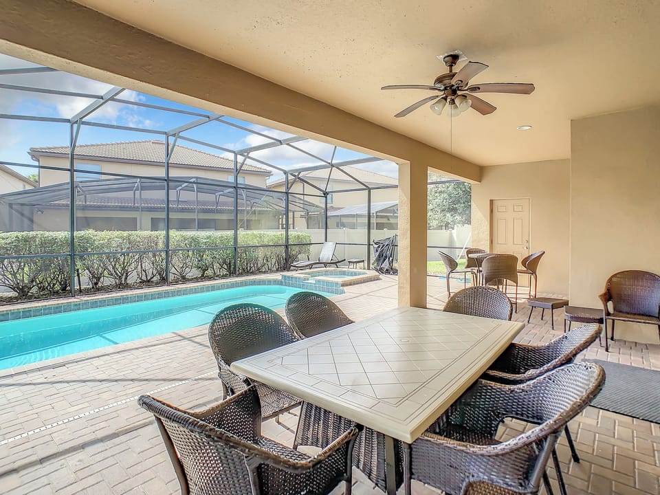 Patio table with chairs 