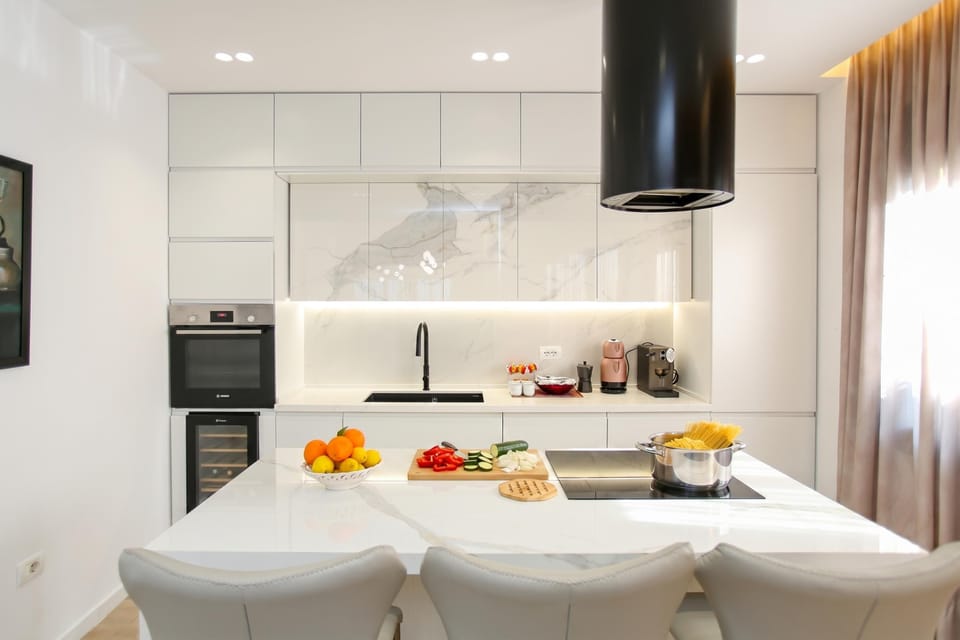 Kitchen and dining area