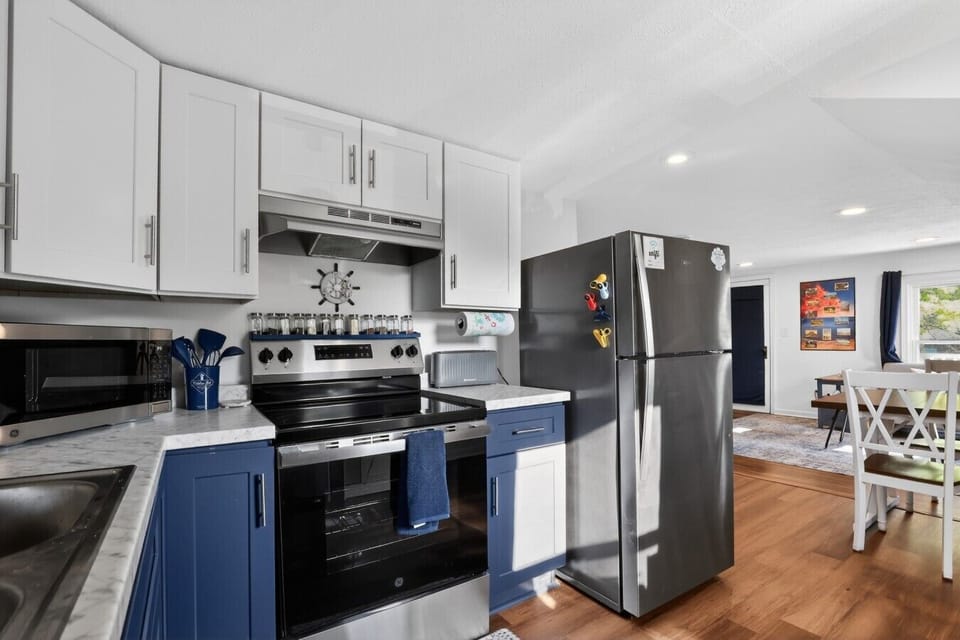 08_5290_Ohio_St-Kitchen-6840
