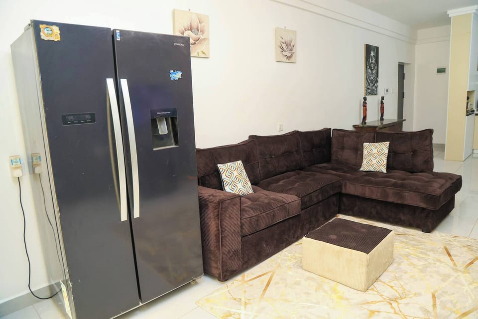 Apartment, 2 Bedrooms, Accessible, Patio | Living area