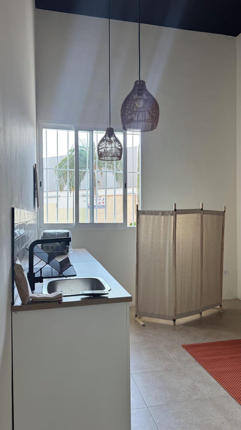 Suite Colors | Private kitchen | Fridge, microwave, stovetop, toaster