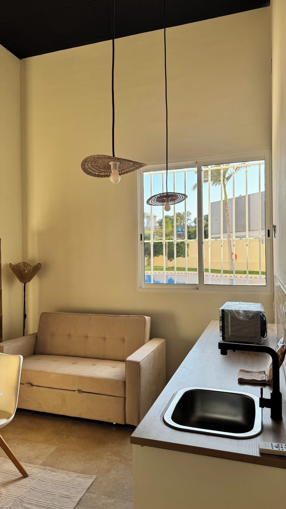 Suite Paraíso | Private kitchen | Fridge, microwave, stovetop, toaster