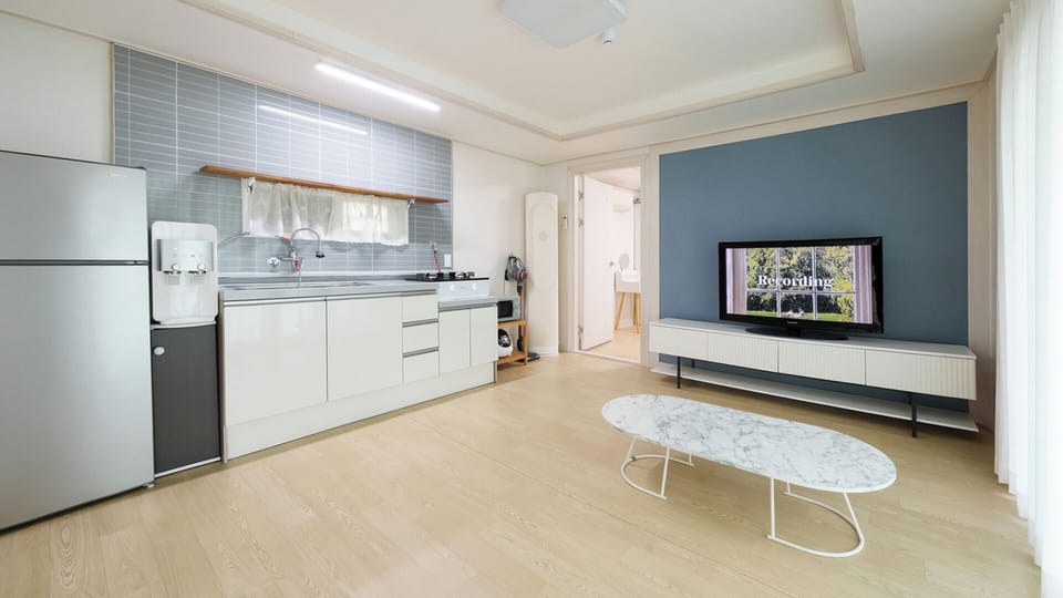 Basic Room, 1 Bedroom (pension) | WiFi (free)