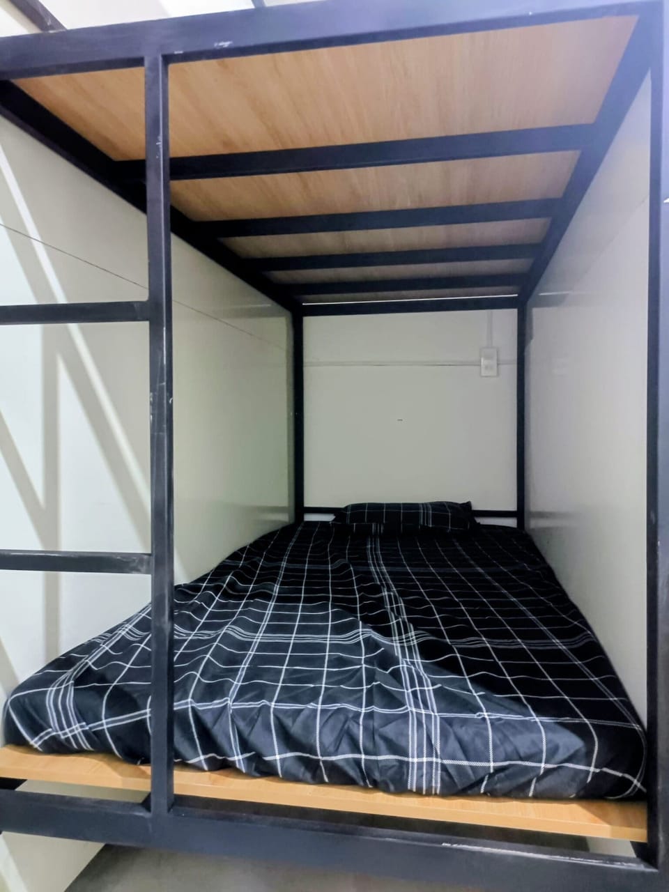 Shared Dormitory | WiFi (free)