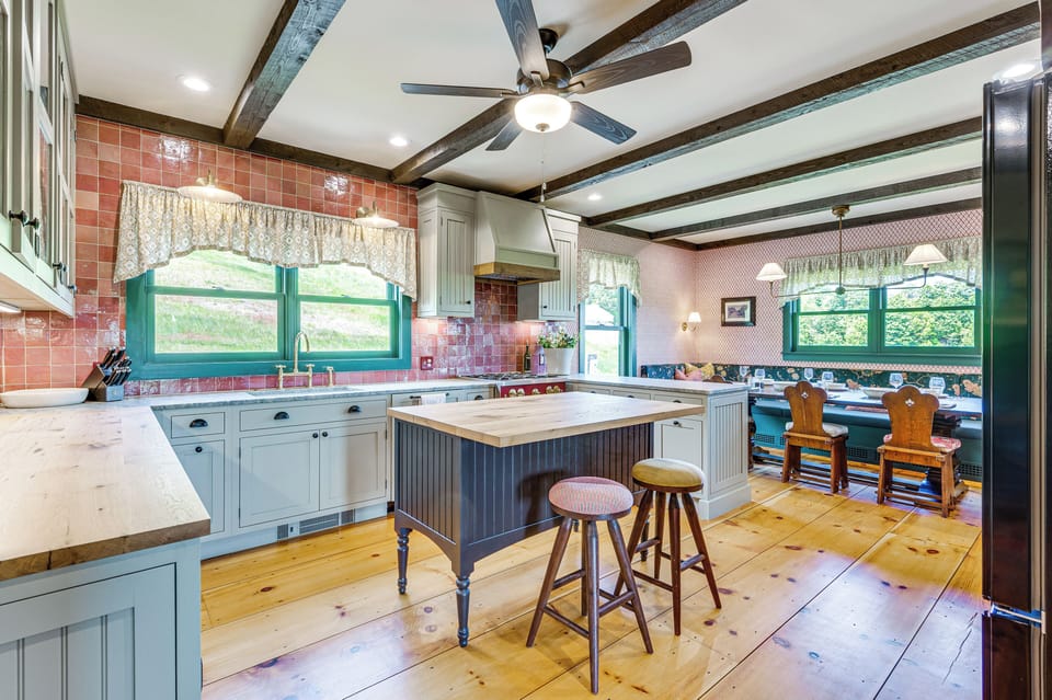 Kitchen | 1st Floor