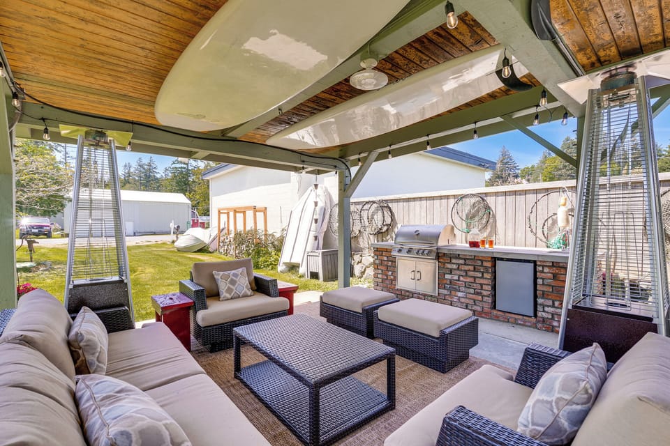 Covered Patio | Outdoor Kitchen
