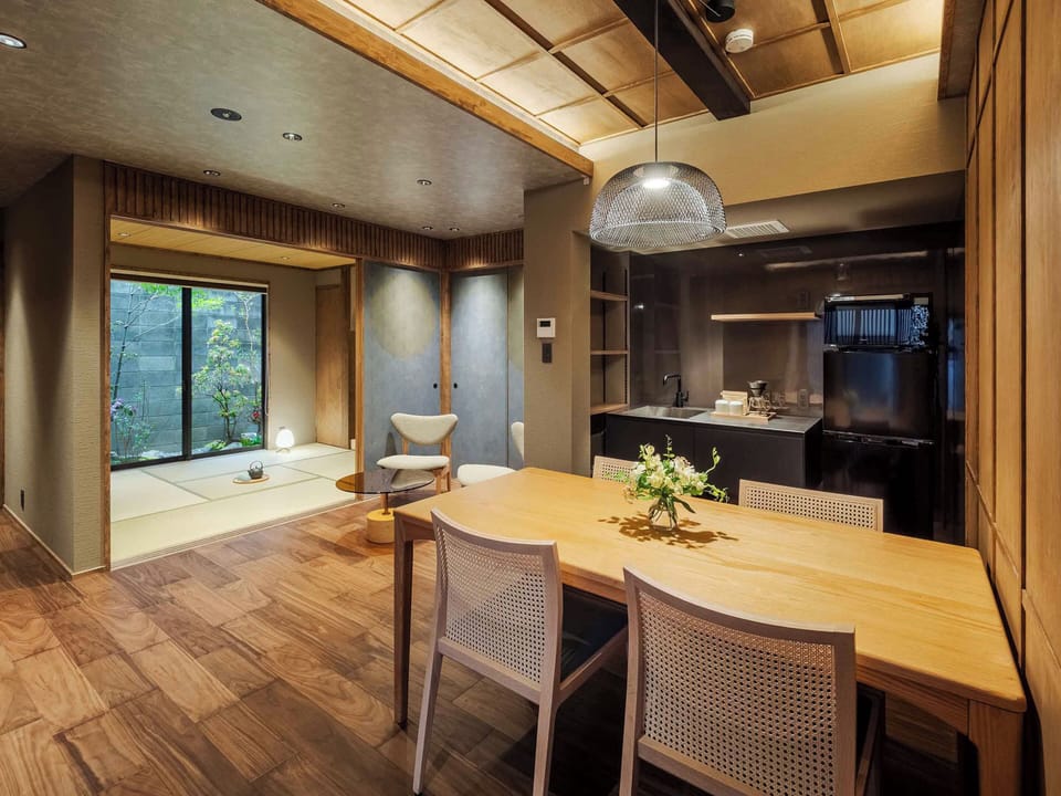 Traditional House, 3 Bedrooms, Kitchen, Garden View | Interior