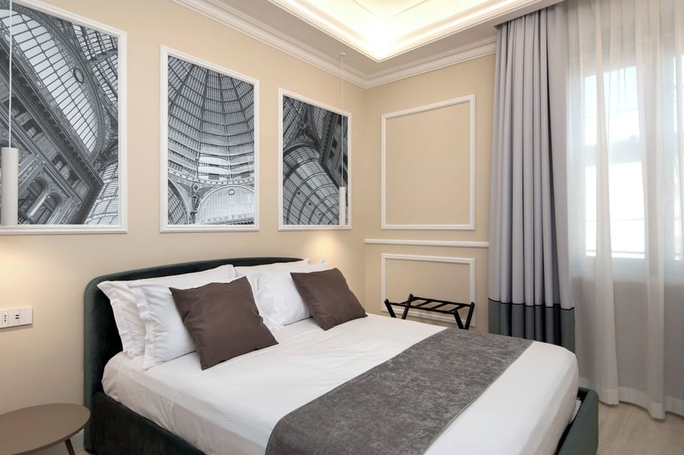 Luxury Double Room, City View | Premium bedding, down comforters, pillowtop beds, minibar