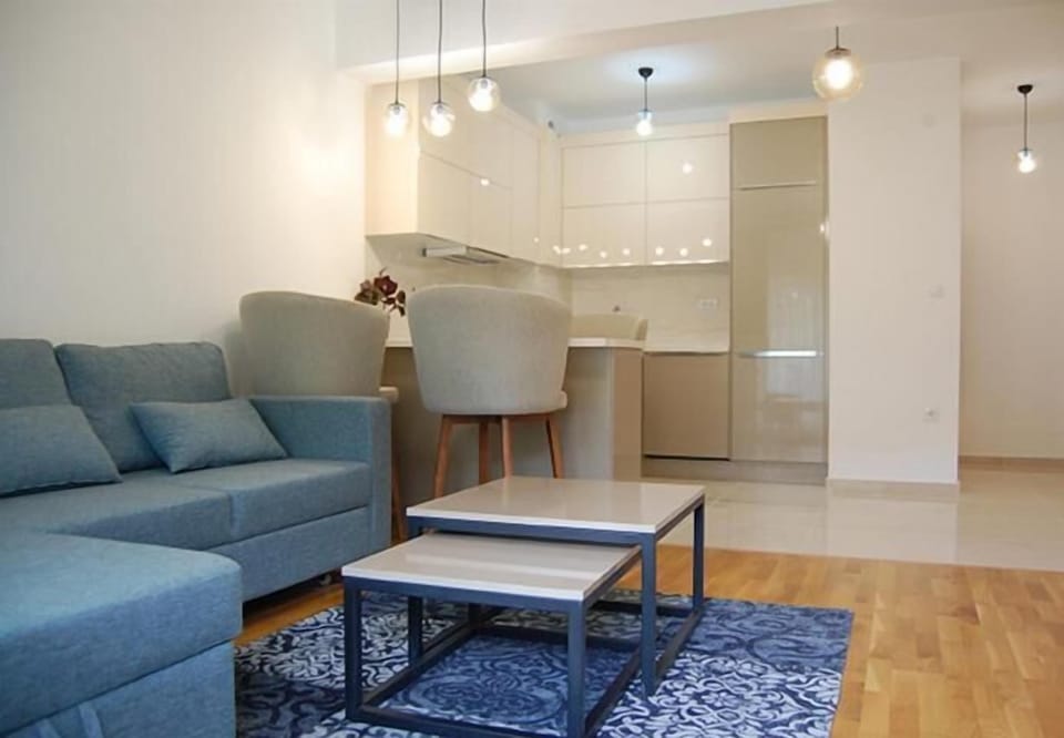 Comfort Apartment, Lanai, Mountain View | Living area