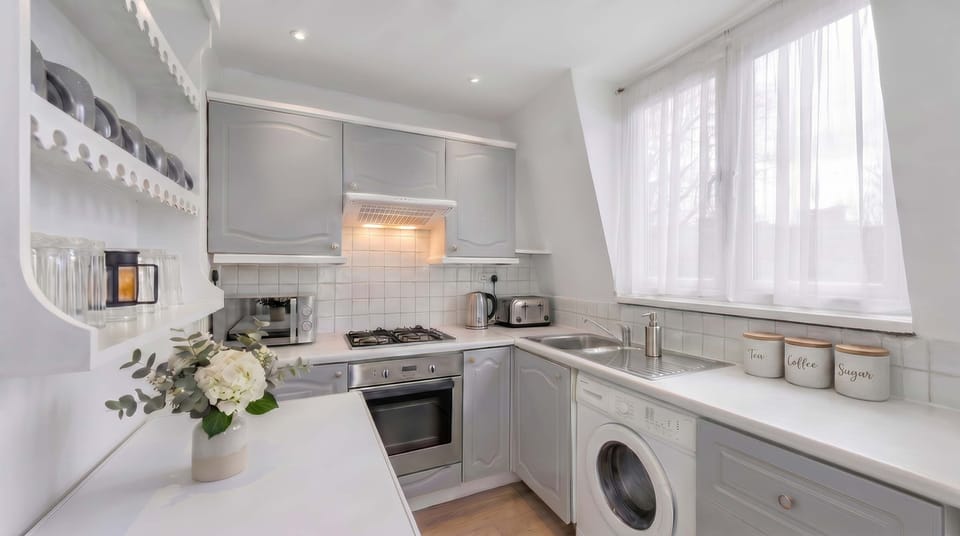 Property photo | Photo tags: Interior
