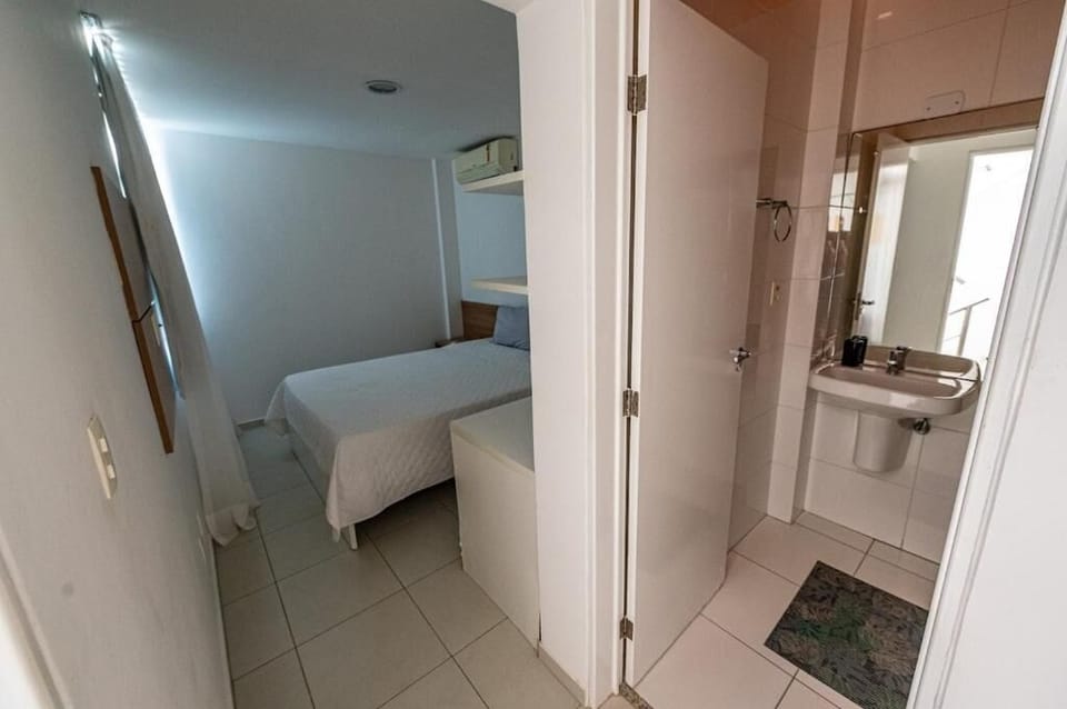 Iron/ironing board, free WiFi