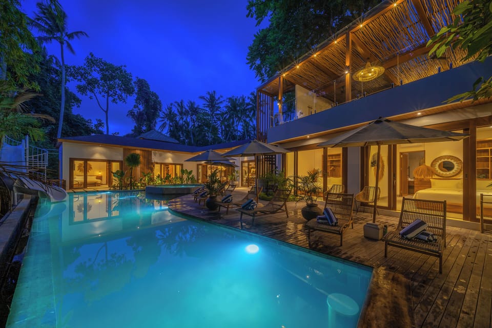 Private pool