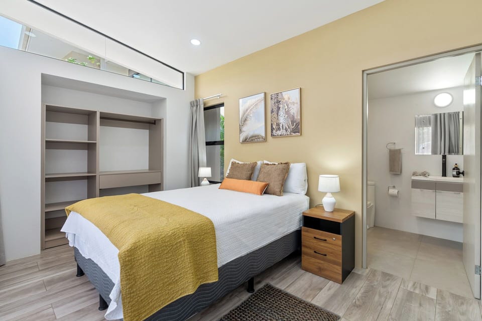 This beautifully appointed third bedroom suite offers guest comfort and maximum privacy. A standout feature for groups booking this premium beach villa rental in the Tamarindo area.