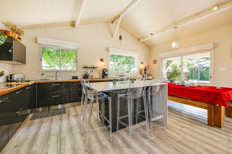 Kitchen with a central island
