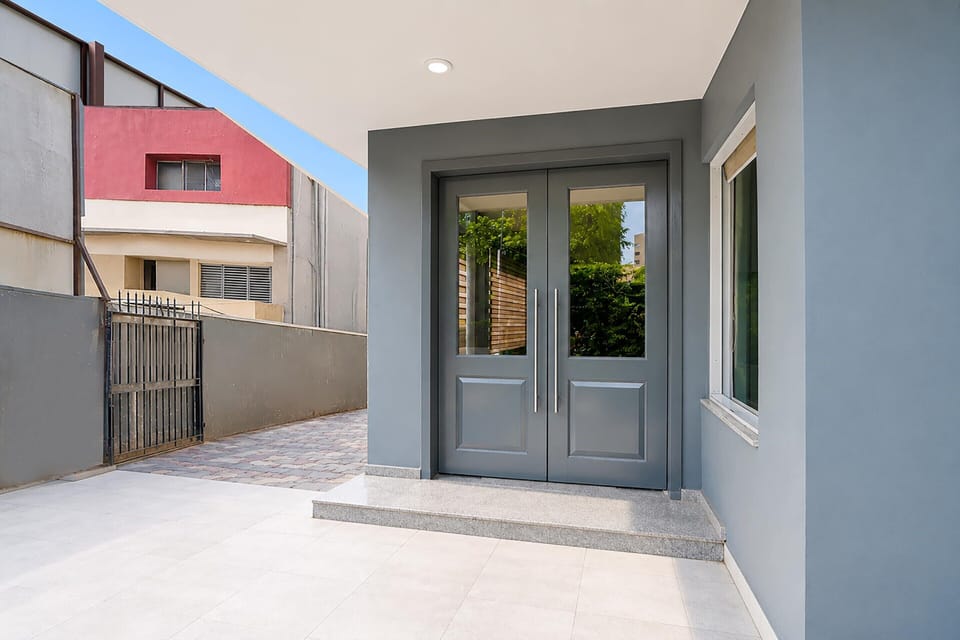 House | Reception