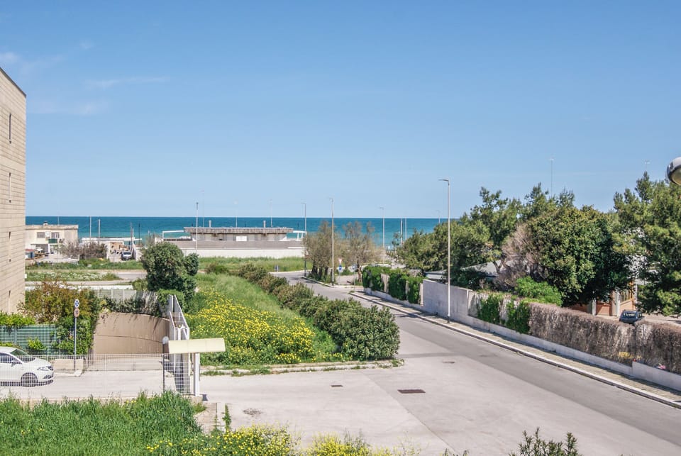 Apartment, Balcony | Parking