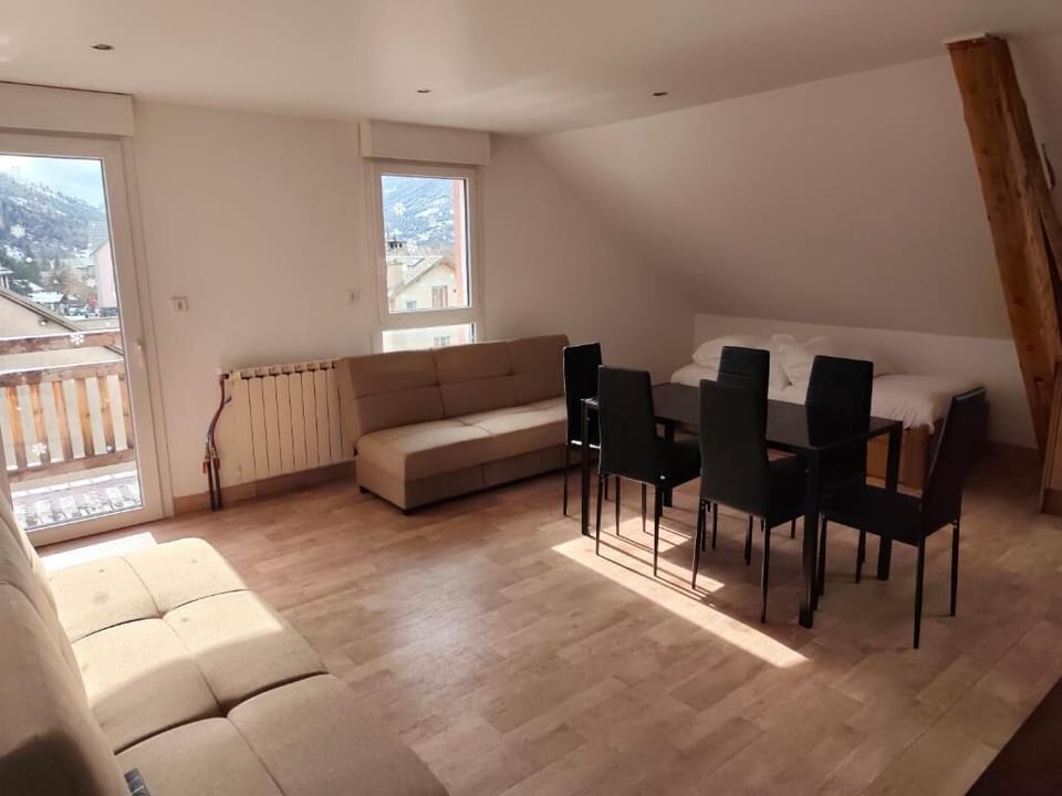 Apartment | Living area