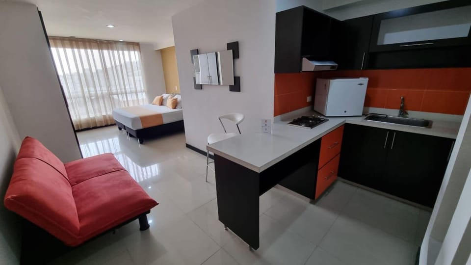 Standard Room | Pillowtop beds, blackout drapes, WiFi (free), bed sheets