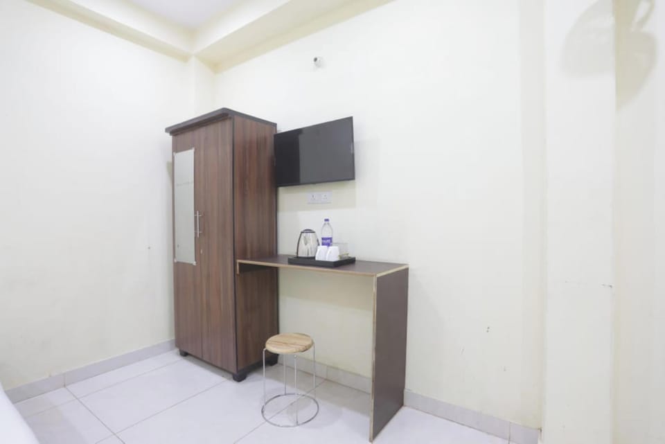 Signature Double Room, City View | Desk, free WiFi